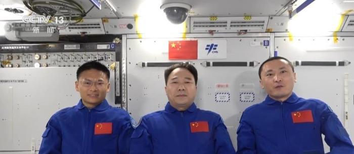 探索单式与复式的奥秘，揭秘彩票中奖规则的差异
