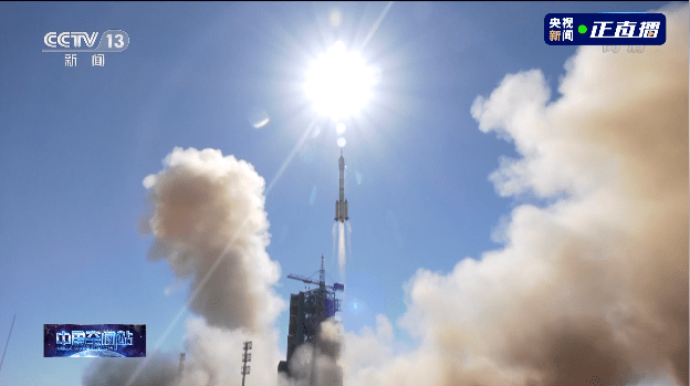 神舟二号，难忘的太空之旅——航天员简介与历史回顾