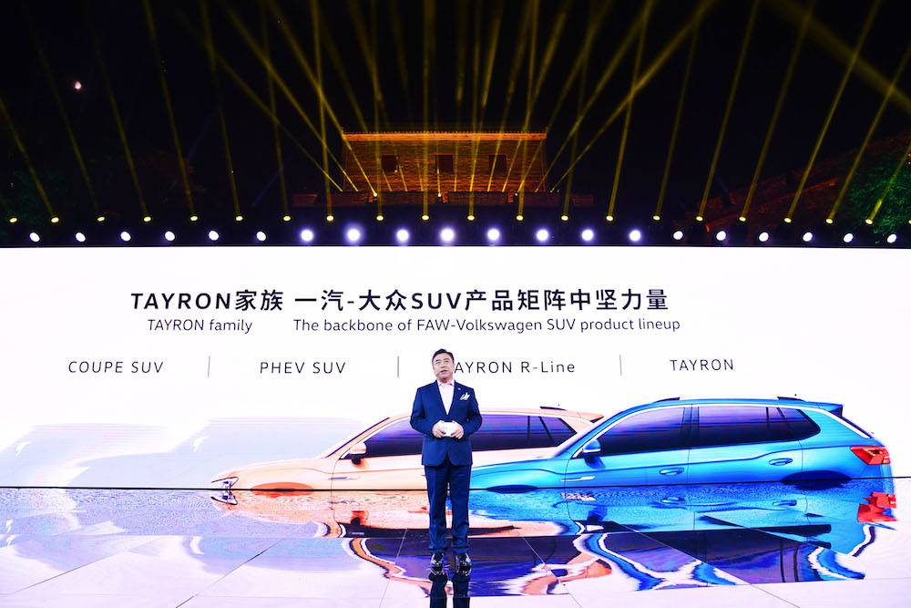 探索新澳门大众网官方网站，揭秘十二生肖的奥秘澳门2021十二生肖表对照表